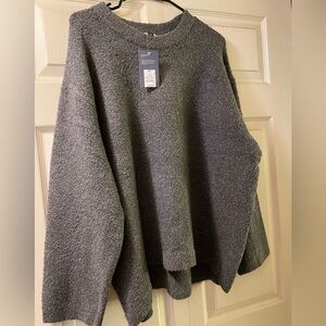 Universal Thread sweater